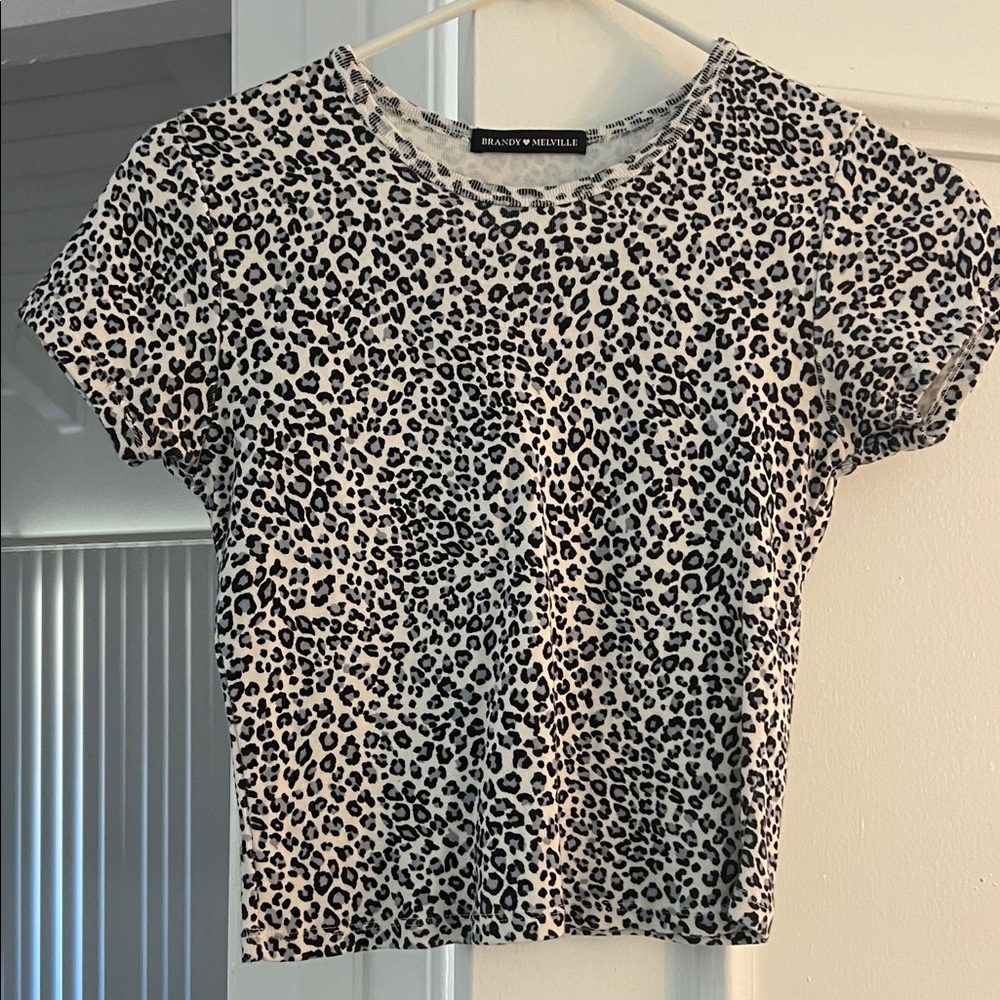 Brandy Melville Cheetah Print Short Sleeve Top - Black and White